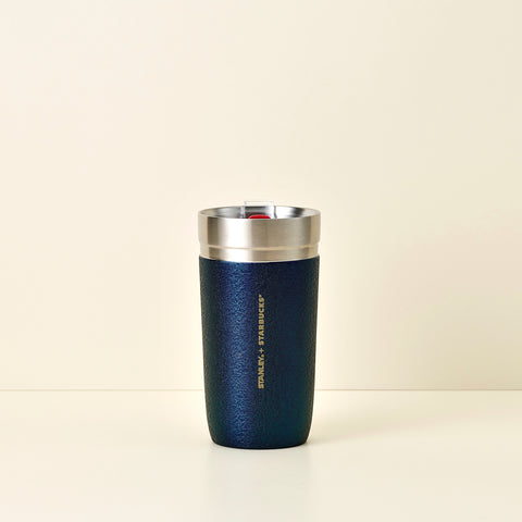 16OZ STANLEY X STARBUCKS HOLIDAY NAVY SS TUMBLER 16OZ STANLEY X 星巴克聖誕不鏽鋼隨行杯 (深藍色)