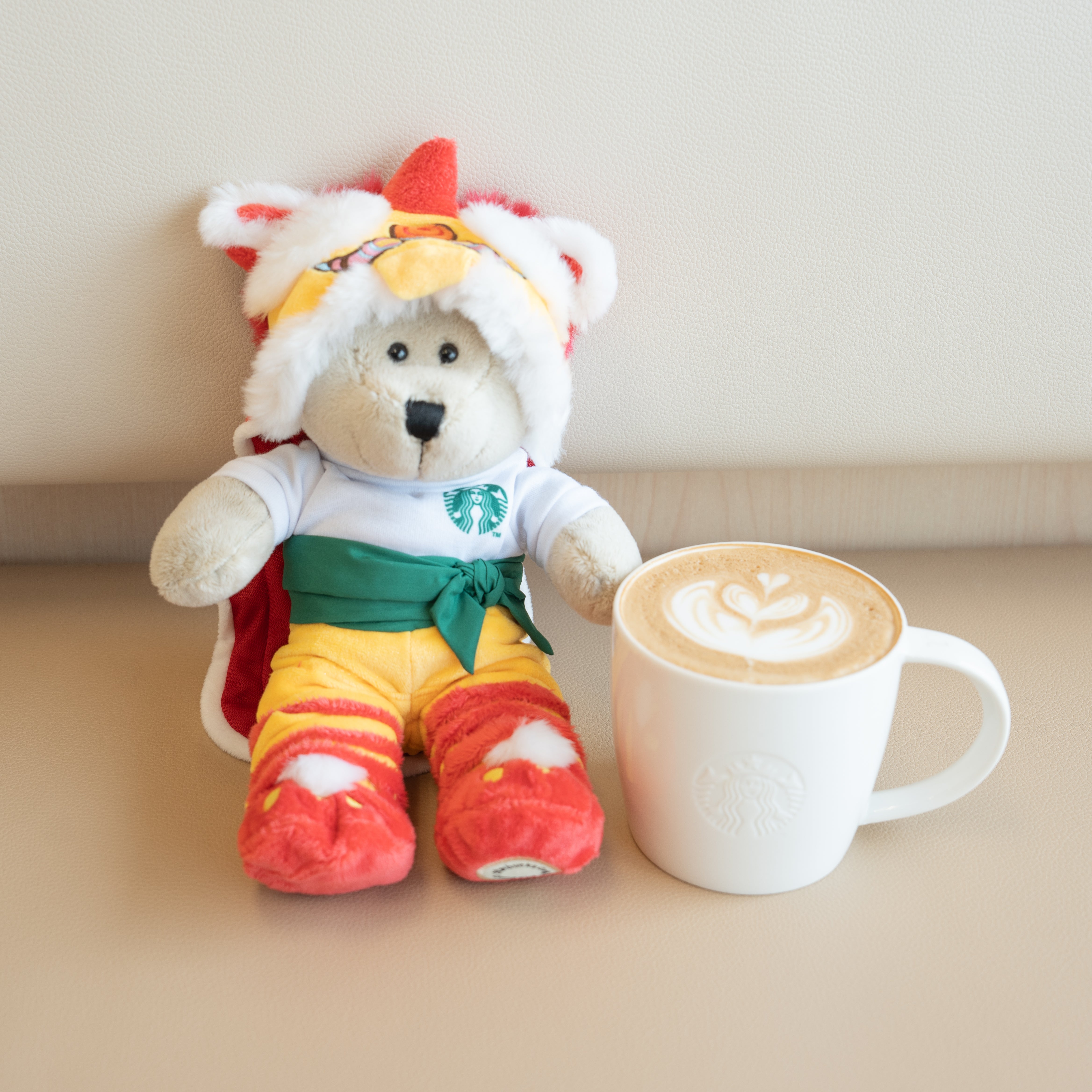 Starbucks HK Lion Dance Bearista® Bear – Starbucks Hong Kong 